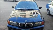 لbmw318iL2000 كحلى حالة نادرة