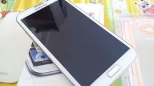 Samsung Galaxy Note 2 white 400 JD